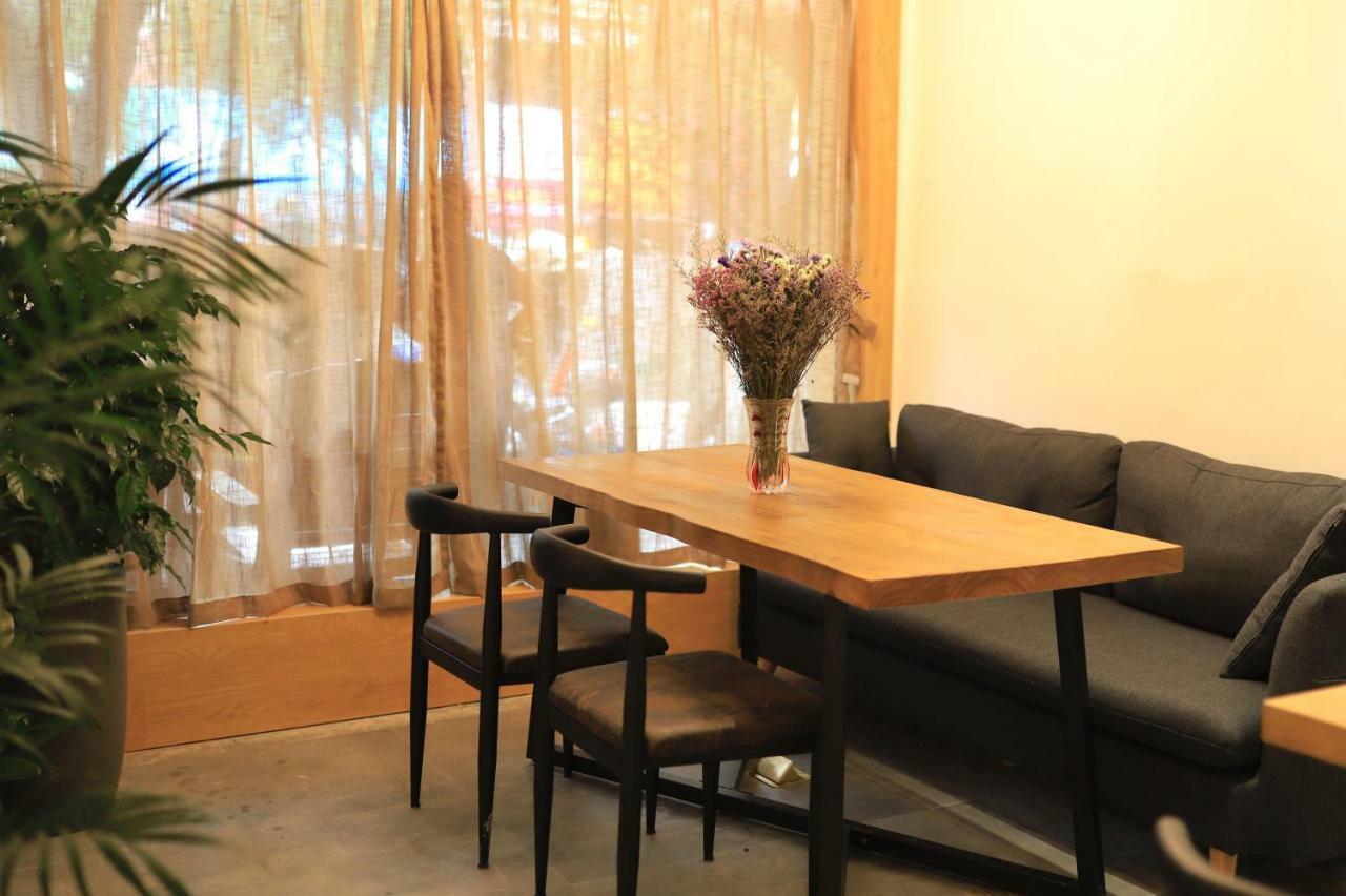 Travel Light Inn Guilin Bagian luar foto